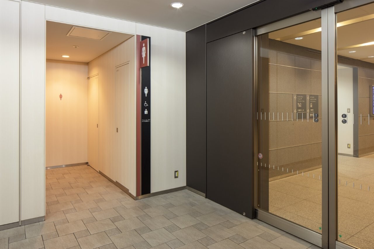 共用部 女性トイレ