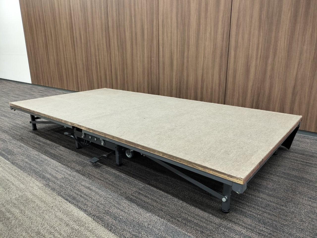 ポータブルステージ